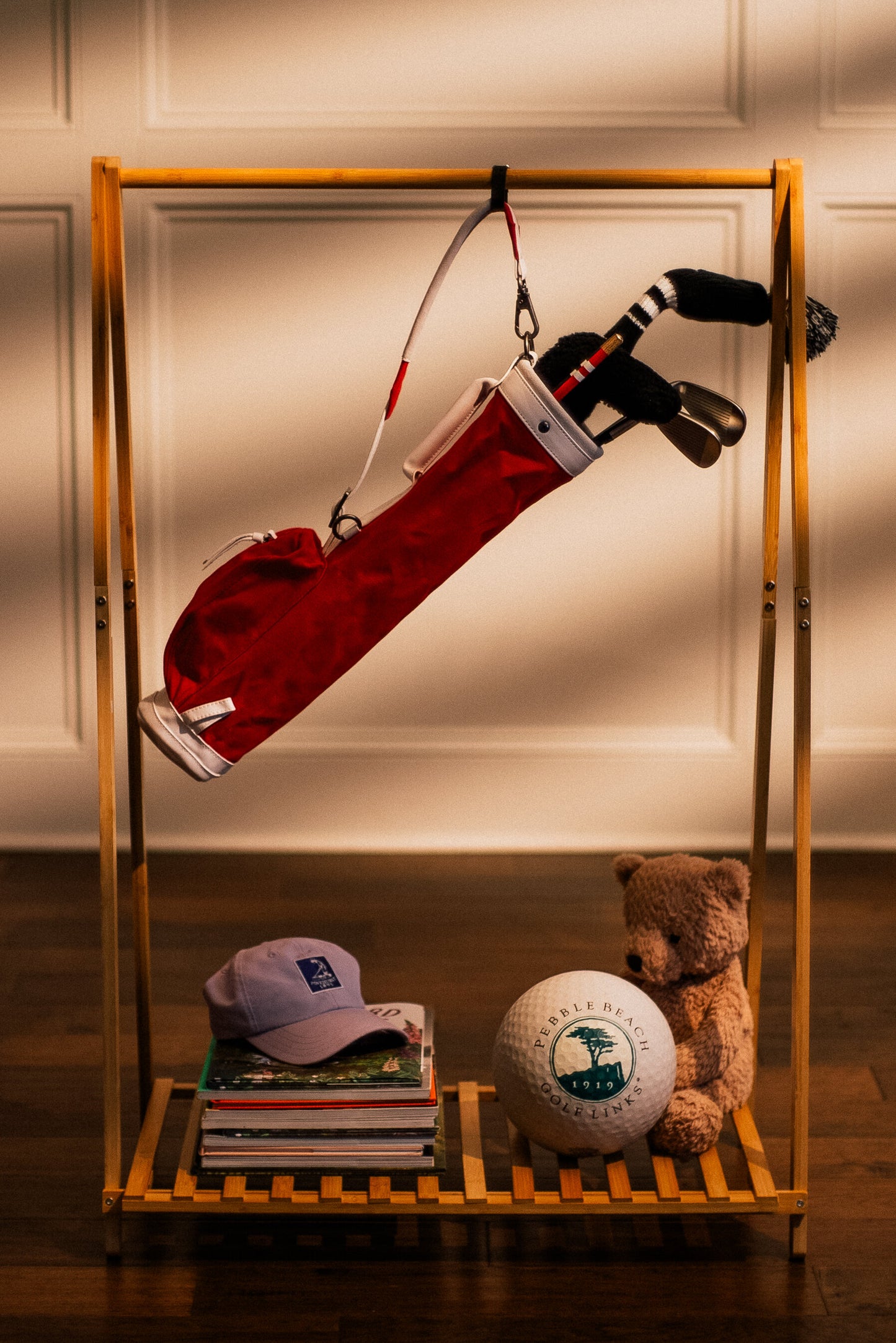 youth golf clubs in junior golf bag red