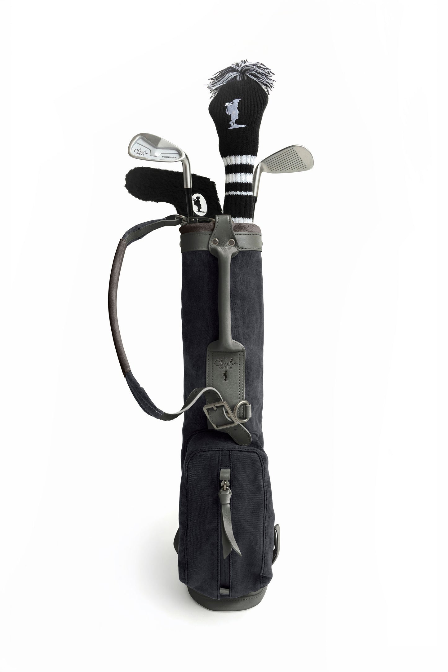 youth golf clubs in a kids golf bag