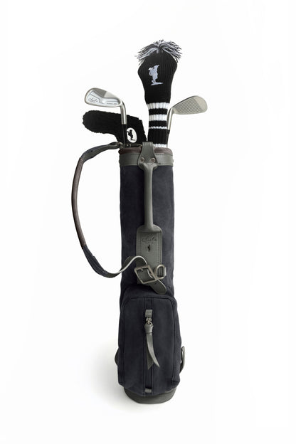 youth golf clubs in a kids golf bag