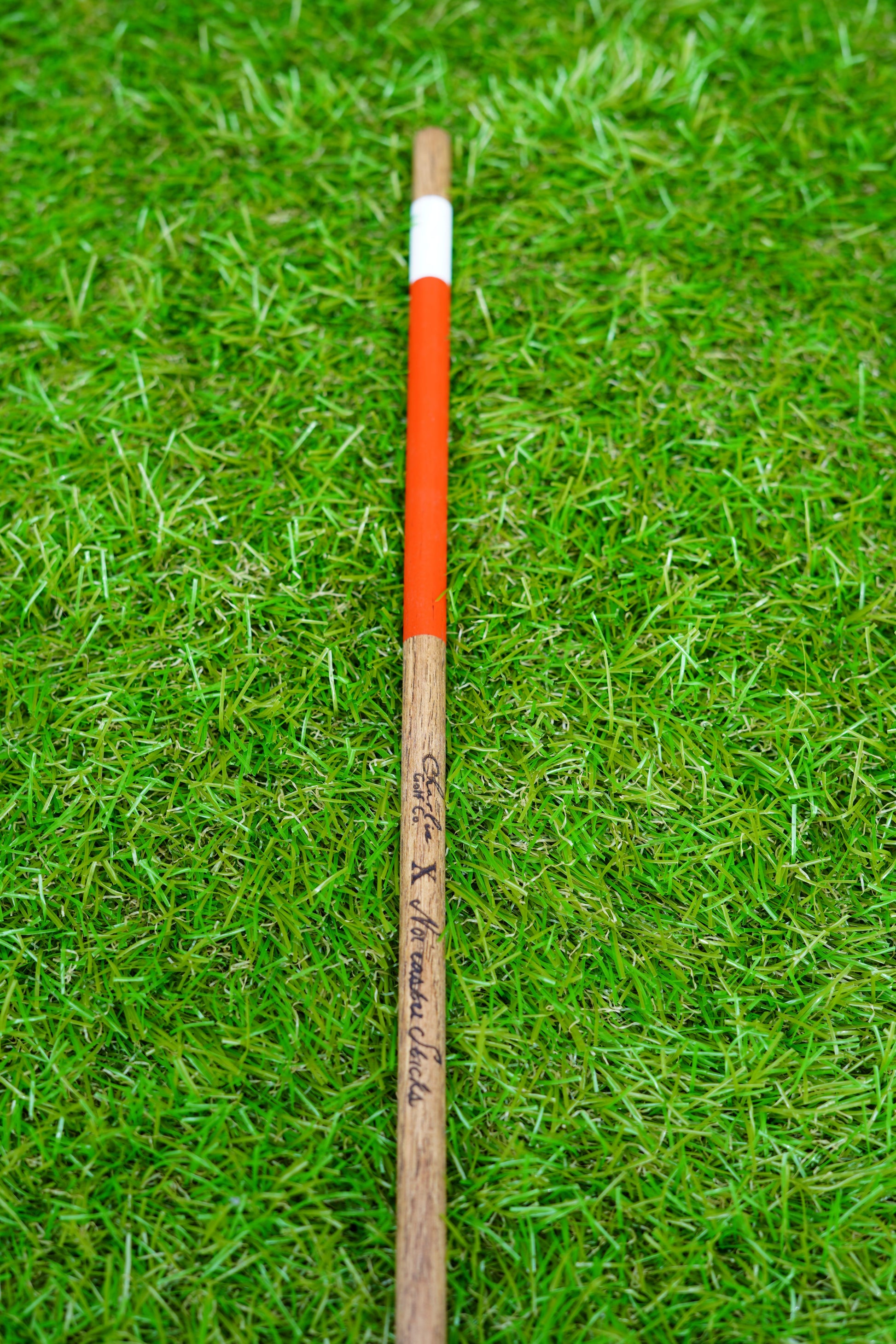 red golf alignment stick for toddlers